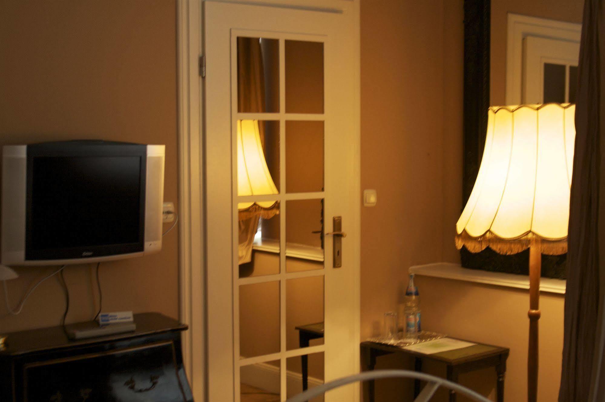Hotel Alte Galerie Am Kudamm Berlin Exterior photo